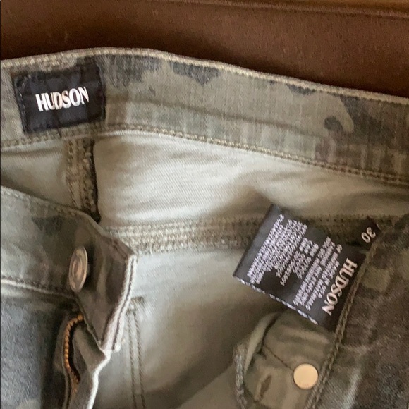 Hudson Nico mid rise super skinny jeans in camo - Picture 4 of 5